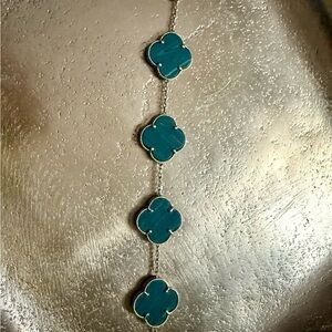 14K Real Yellow Gold and Green Malachite Clover Bracelet